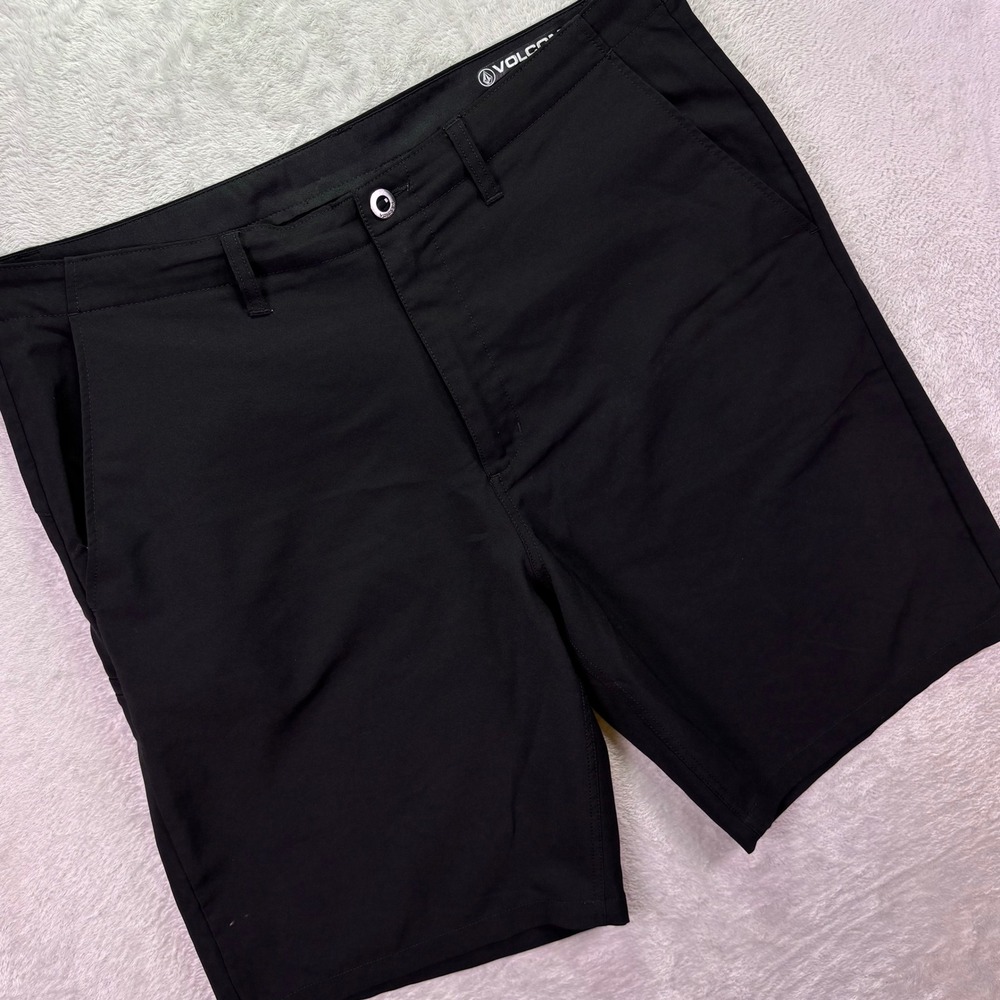 Volcom Mens Surf & Turf Hybrid Shorts Size 38 Black 4 Way Stretch Walkshorts